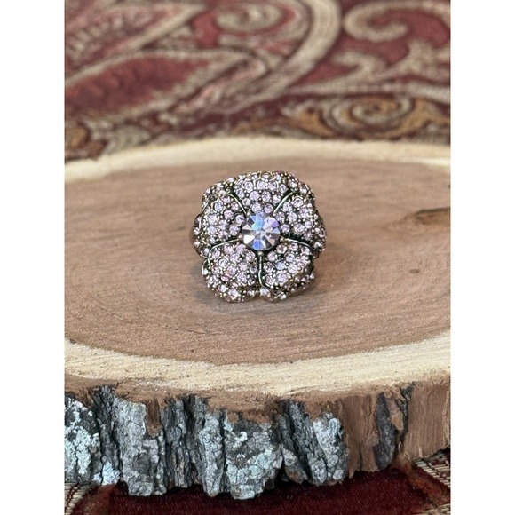 Flower Statement Ring Cocktail Costume Jewelry Light Pink‎ Sz 8 - Picture 3 of 8